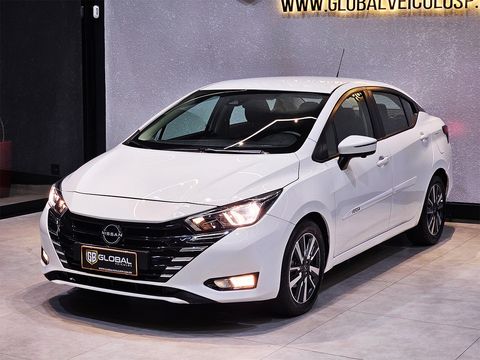 Nissan VERSA Advance 1.6 16V Flex Aut.