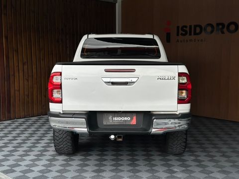 Toyota Hilux CD SR 4x4 2.8 TDI Diesel Aut.