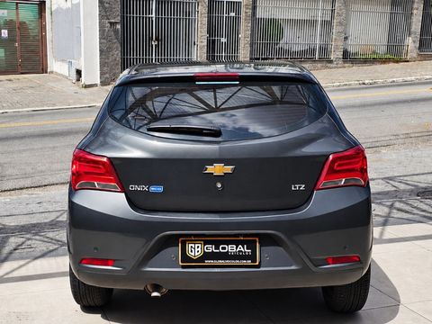 Chevrolet ONIX HATCH LTZ 1.4 8V FlexPower 5p Aut.