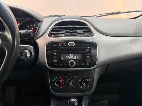 Fiat Punto ESSENCE 1.6 Flex 16V 5p