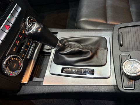 Mercedes C-200 CGI Avantgarde 1.8 16V 184cv Aut.
