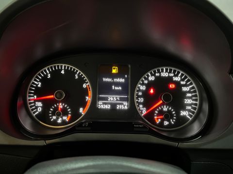 VolksWagen Fox Connect 1.6 Flex 8V 5p