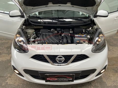 Nissan March 1.6 SL CVT (Flex)
