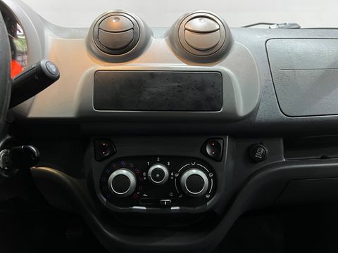 Fiat Fiorino Furgão Work. HARD 1.4 Flex 8V 2p