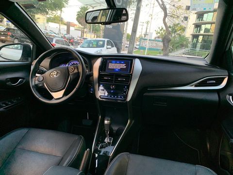 Toyota YARIS XS 1.5 Flex 16V 5p Aut.