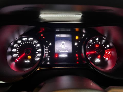 Fiat ARGO TREKKING 1.3 8V Flex
