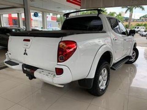 Mitsubishi L200 Triton HPE 3.5 CD V6 24V Flex Aut.