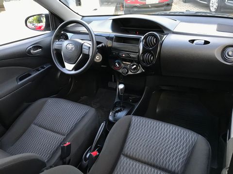 Toyota ETIOS X 1.3 Flex 16V 5p Aut.