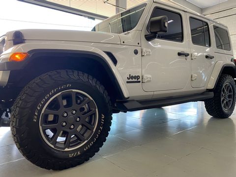 Jeep Wrangler Unlimited 80 Anos 2.0 TB 4p 