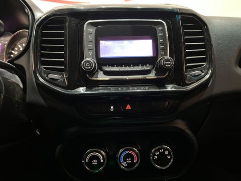 Fiat Toro Freedom 1.8 16V Flex Aut.
