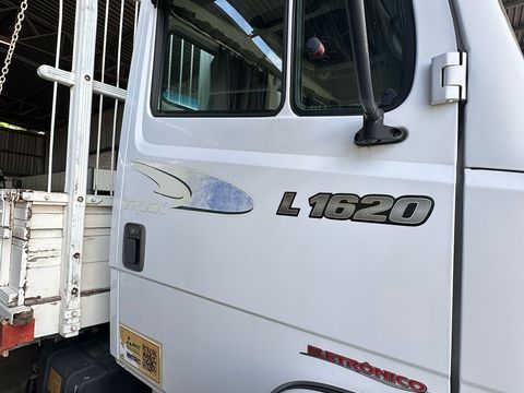 MERCEDES-BENZ L-1620 3-Eixos 2p (diesel)