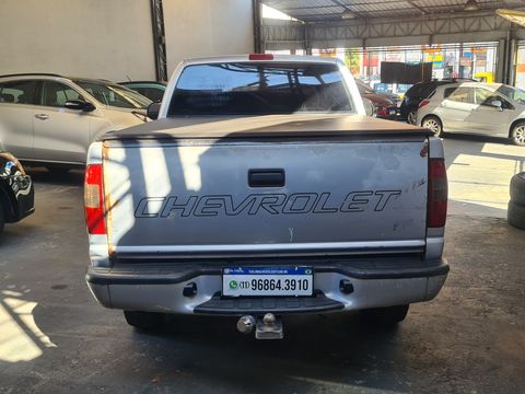 Chevrolet S10 Pick-Up 2.4 MPFI 8v 128cv CD 4p