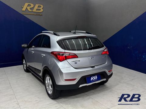 Hyundai HB20X Style 1.6 Flex 16v Mec.