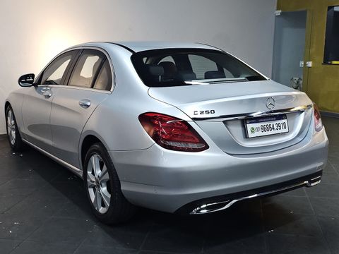 Mercedes C-250 Avantgarde 2.0 TB 211cv Aut.