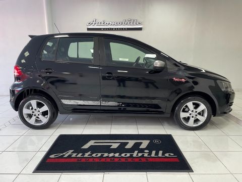 VolksWagen Fox Rock in Rio 1.6 Mi Total Flex 8V 5p