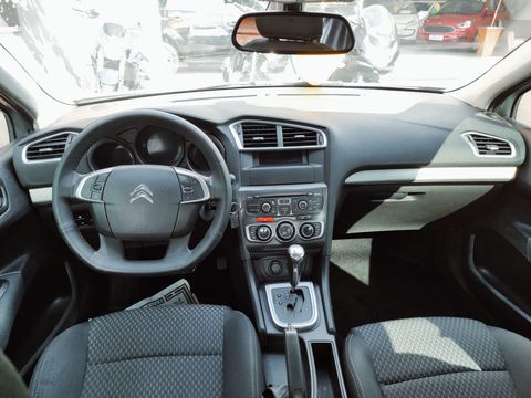 Citroën C4 LOUNGE Tendance 2.0 Flex 4p Aut.