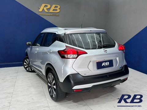 Nissan KICKS SV 1.6 16V FlexStar 5p Aut.