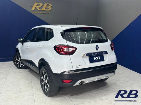 Renault CAPTUR Intense 1.6 16V Flex 5p Aut.