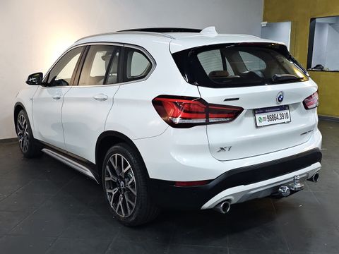 BMW X1 SDRIVE 20i X-Line 2.0 TB Active Flex