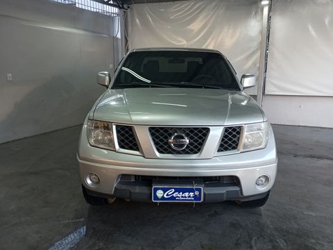 Nissan Frontier XE  CD 4x4 2.5 TB Diesel