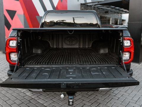 Toyota Hilux CD SRX 4x4 2.8 TDI 16V Diesel Aut.