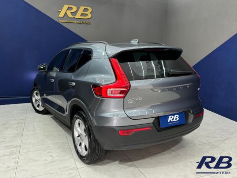 Volvo XC 40 T-4 2.0 190cv FWD