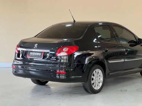 Peugeot 207 Sedan Allure 1.4 Flex 8v 4p