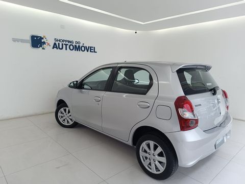 Toyota ETIOS X Plus 1.5 Flex 16V 5p Mec.