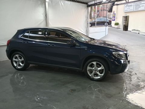 Mercedes GLA 200 Advance 1.6/1.6 TB 16V Flex Aut.