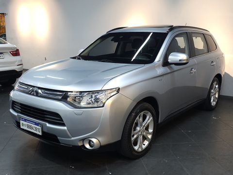 Mitsubishi OUTLANDER 3.0/ GT 3.0 V6 Aut.