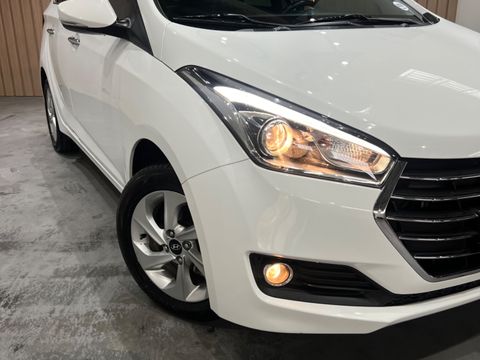 Hyundai HB20S Premium 1.6 Flex 16V Aut. 4p