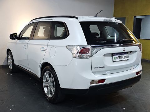 Mitsubishi OUTLANDER 2.0 16V 160cv Aut.