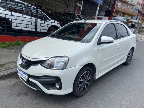 Toyota ETIOS PLATINUM Sed. 1.5 Flex 16V 4p Aut.