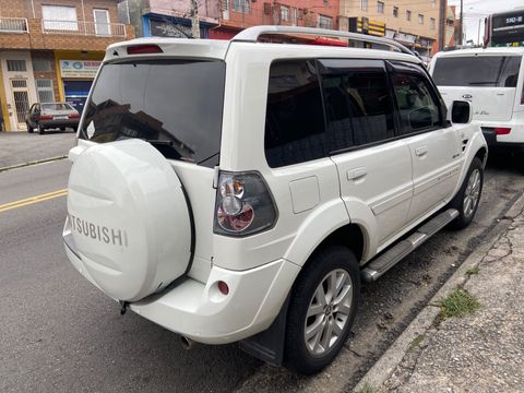 Mitsubishi Pajero TR4 2.0/ 2.0 Flex 16V 4x4 Aut.