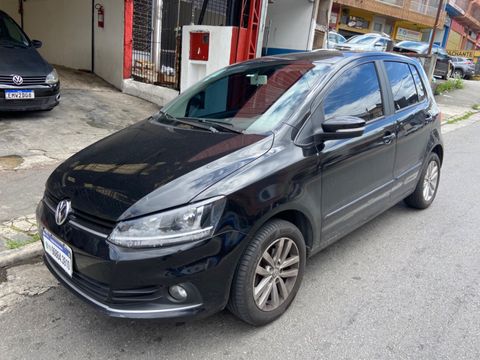 VolksWagen Fox Connect 1.6 Flex 8V 5p