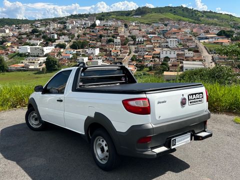 Fiat Strada Working HARD 1.4 Fire Flex 8V CS