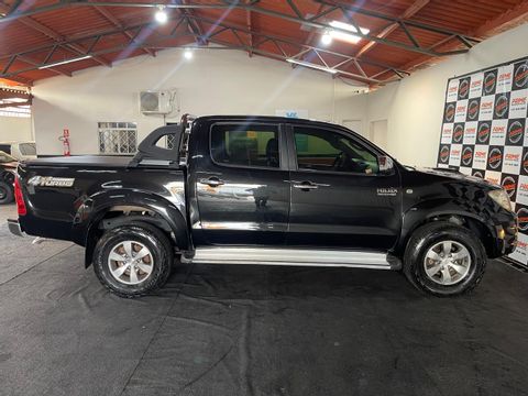 Toyota Hilux CD SRV D4-D 4x4 3.0 TDI Diesel Aut