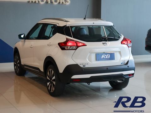 Nissan KICKS SV 1.6 16V FlexStar 5p Aut.