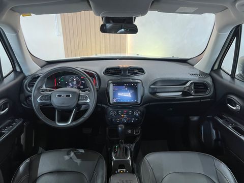 Jeep Renegade Long. T270 1.3 TB 4x2 Flex Aut.