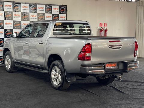 Toyota Hilux CD SRV 4x4 2.7 Flex 16V Aut.