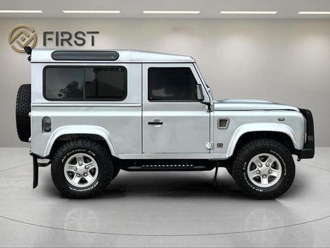 Land Rover Defender 90 2.4 122cv T.Diesel