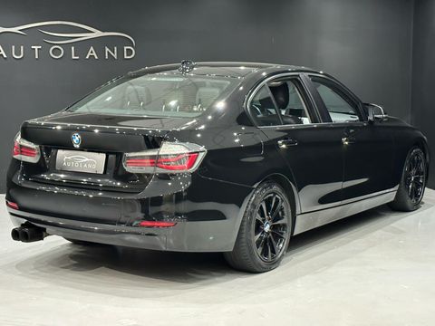 BMW 328iA Plus 2.0 TB 16V 245cv 4p