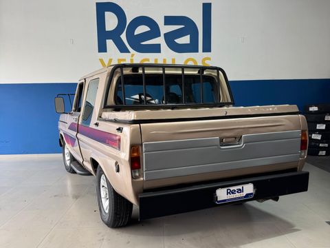 Ford F-1000 S. S. Diesel / S.S. Diesel Turbo
