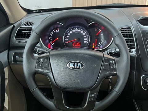 Kia Motors Sorento 2.4 16V 4x2 Aut.