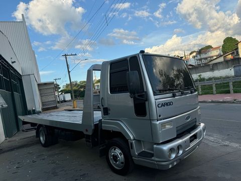 FORD CARGO 712 E Turbo 2p (diesel)
