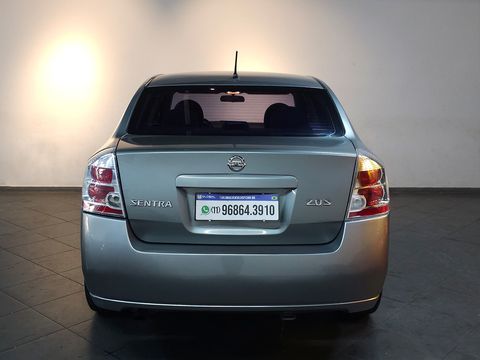 Nissan Sentra S 2.0/ 2.0 Flex Fuel 16V Aut.