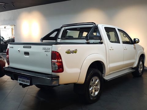 Toyota Hilux CD SRV 4x4 2.7 Flex 16V Aut.