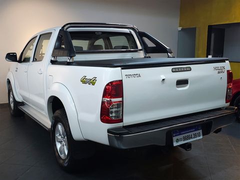 Toyota Hilux CD SRV 4x4 2.7 Flex 16V Aut.