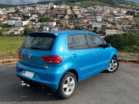 VolksWagen Fox Comfortline 1.6 Flex 8V 5p