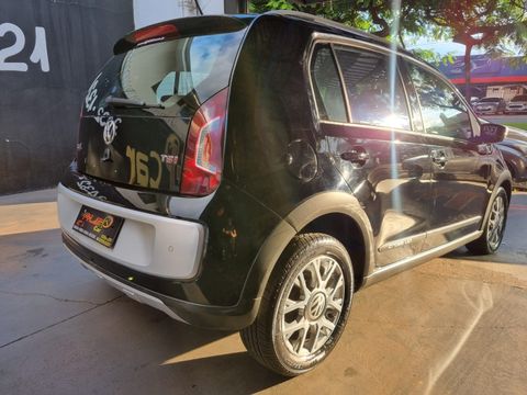 VolksWagen up! cross 1.0 TSI Total Flex 12V 5p